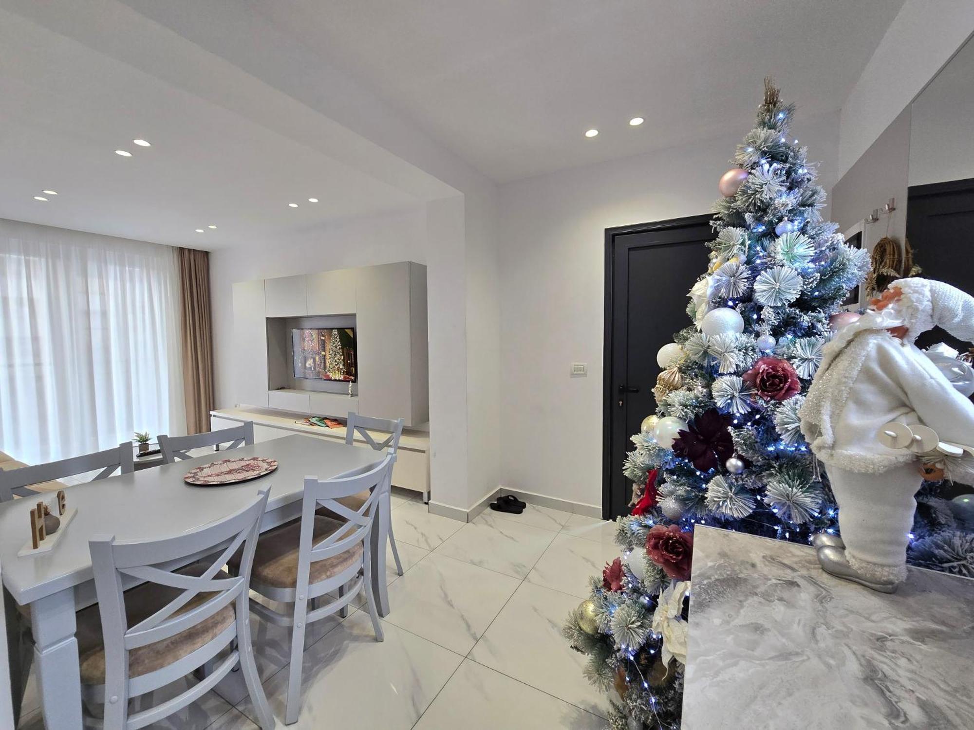 Tirana City Center Penthouse Oasis Bagian luar foto
