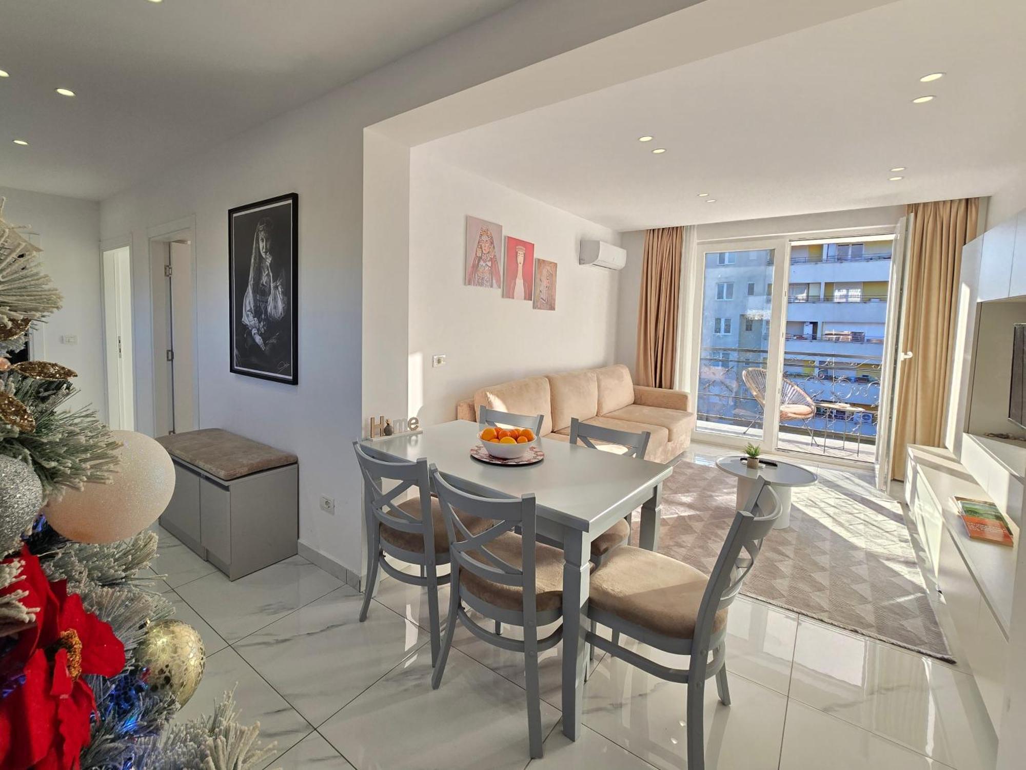 Tirana City Center Penthouse Oasis Bagian luar foto
