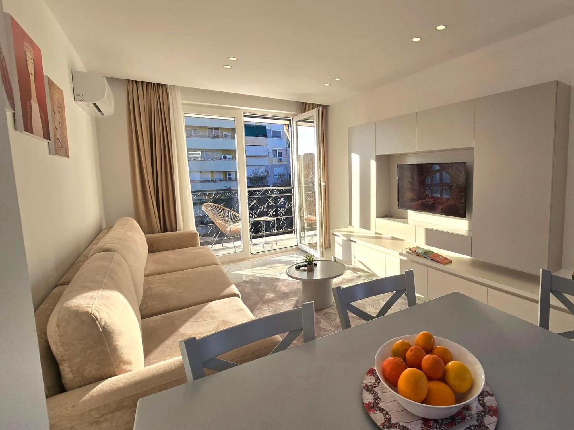 Tirana City Center Penthouse Oasis Bagian luar foto