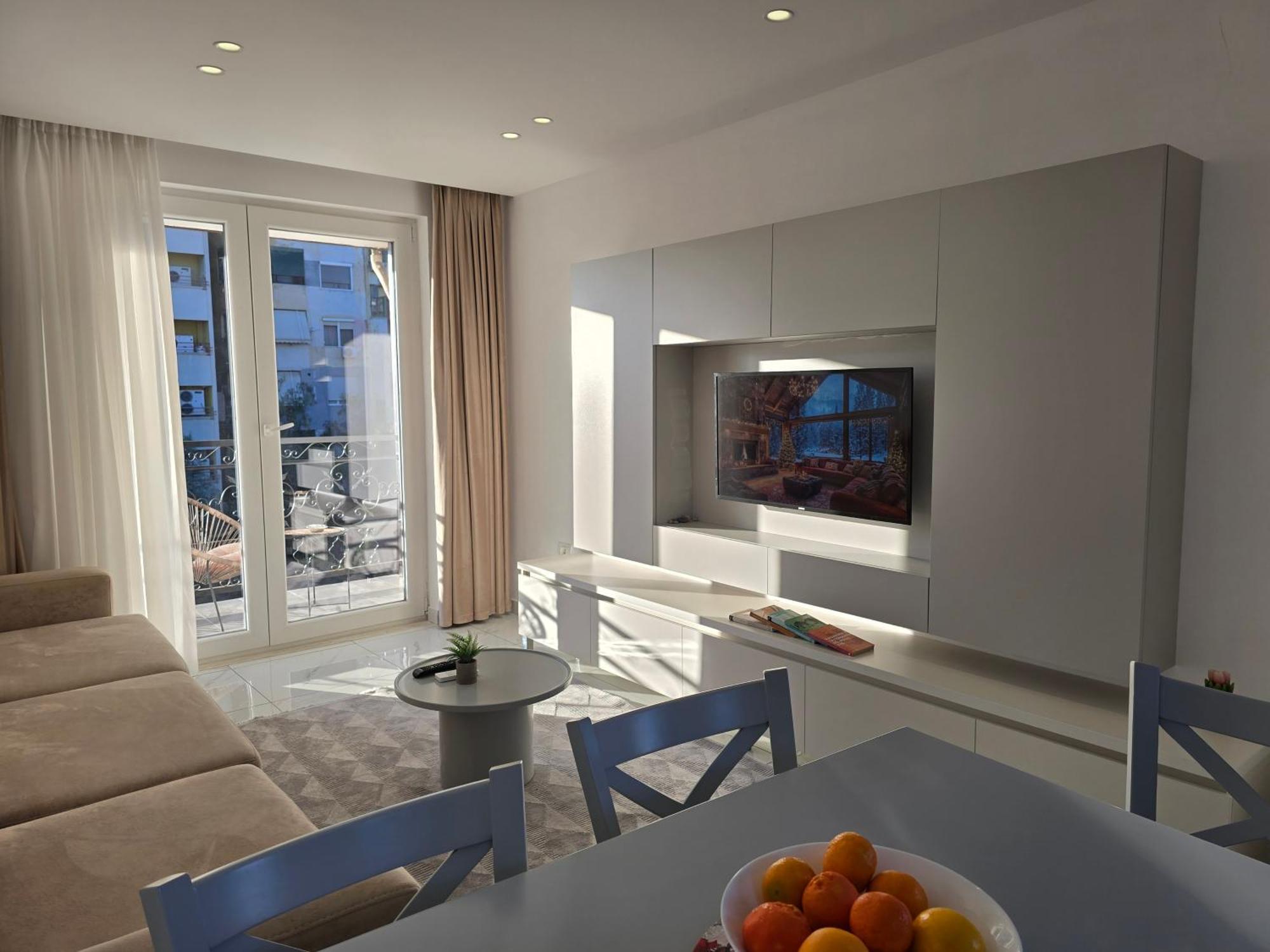 Tirana City Center Penthouse Oasis Bagian luar foto